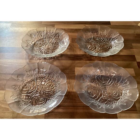 Set 4 Livia by Pasari Crystal Salad Plates Embossed Scalloped Frosted Clear 9” - Picture 2 of 8